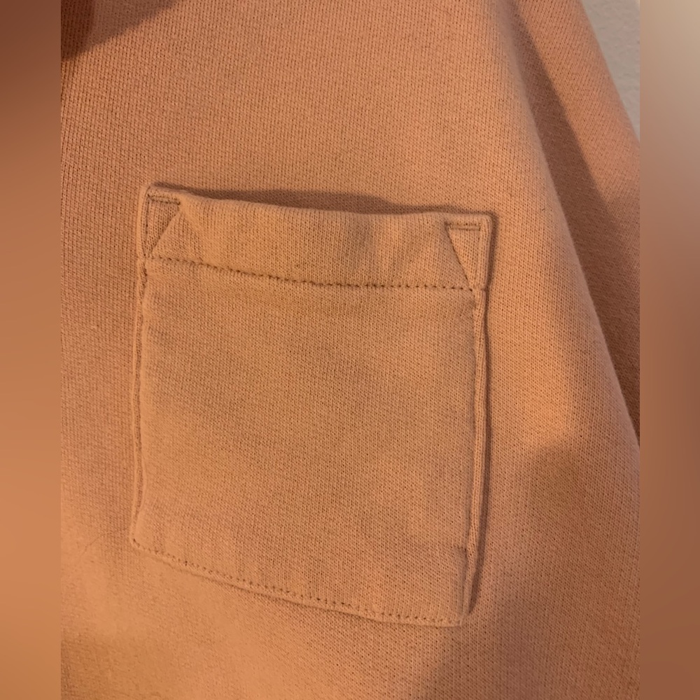 Adidas Women’s Large Cropped 3/4 Zip Sweatshirt pocket on Chest Peach/Apricot - Picture 3 of 6